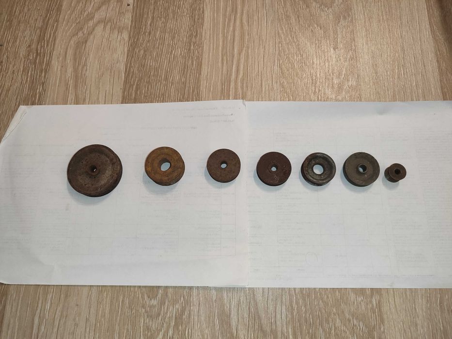 Такелажные Блоки и Ролики к Ним, а Также Добавочные Ролики к Шкивам