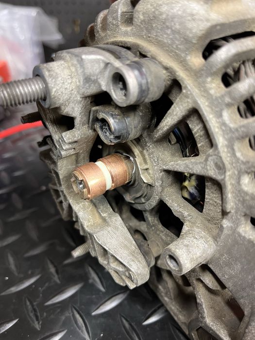 Генератор Valeo 110A Рено Меган 2