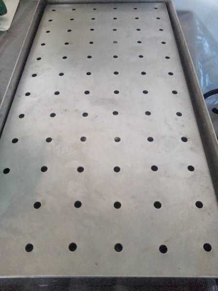 Tabuleiro  com escorredor em inox