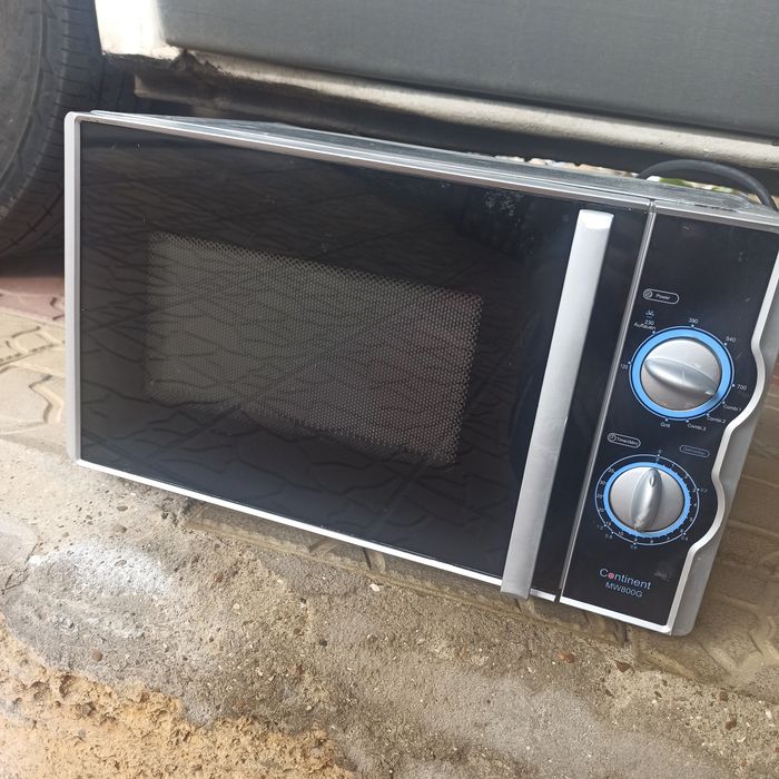 Продам мікрохвильову піч