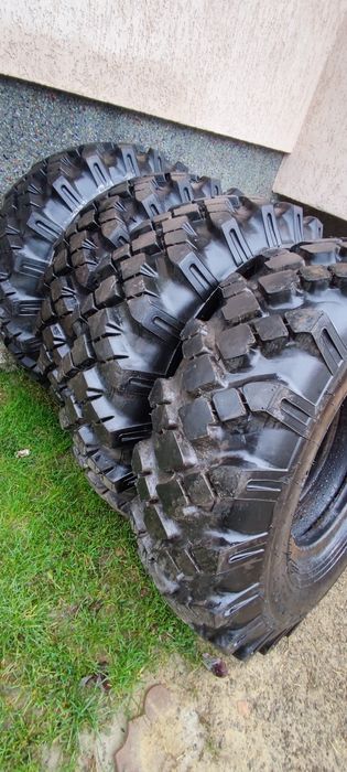 Шина 12 00 20 Зил 131