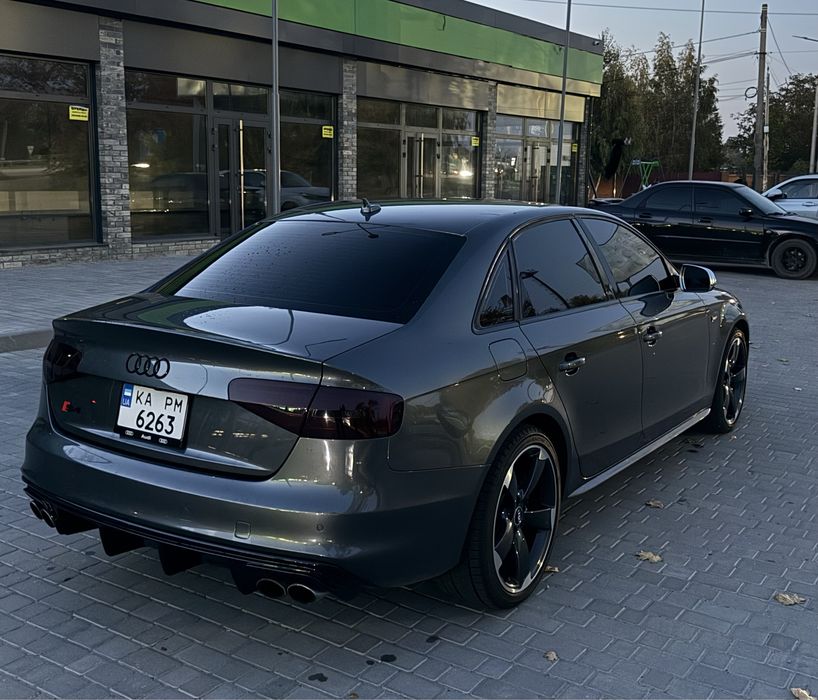 Audi s4 3.0 supercharged quattro