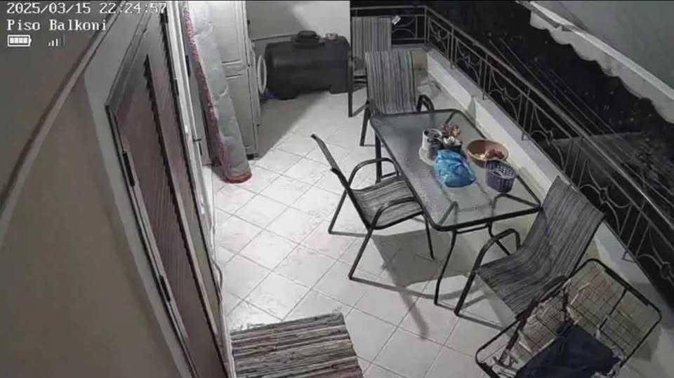 Kit câmera externa a bateria e painel solar