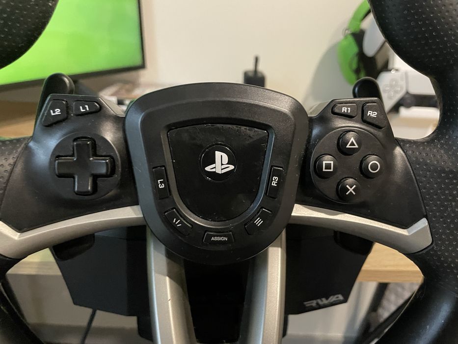 Volante + pedais PS5