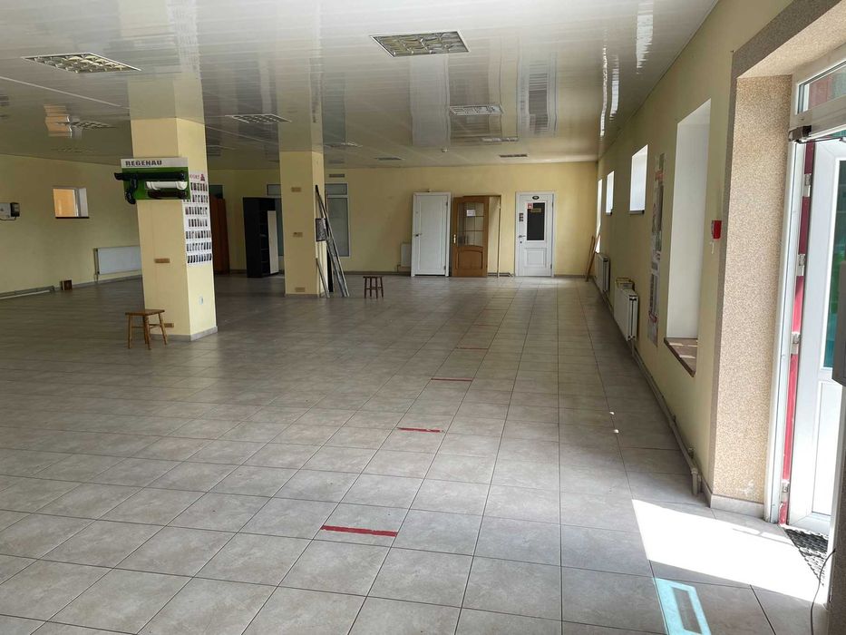 Здам в оренду приміщення комерційного призначення (Маневичі)