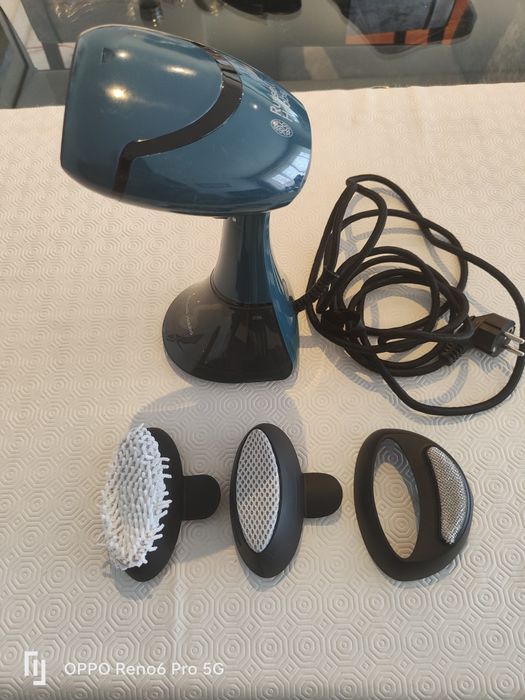 Ferro a Vapor Vertical Russell Hobbs Steam Genie Handheld Steamer 1800