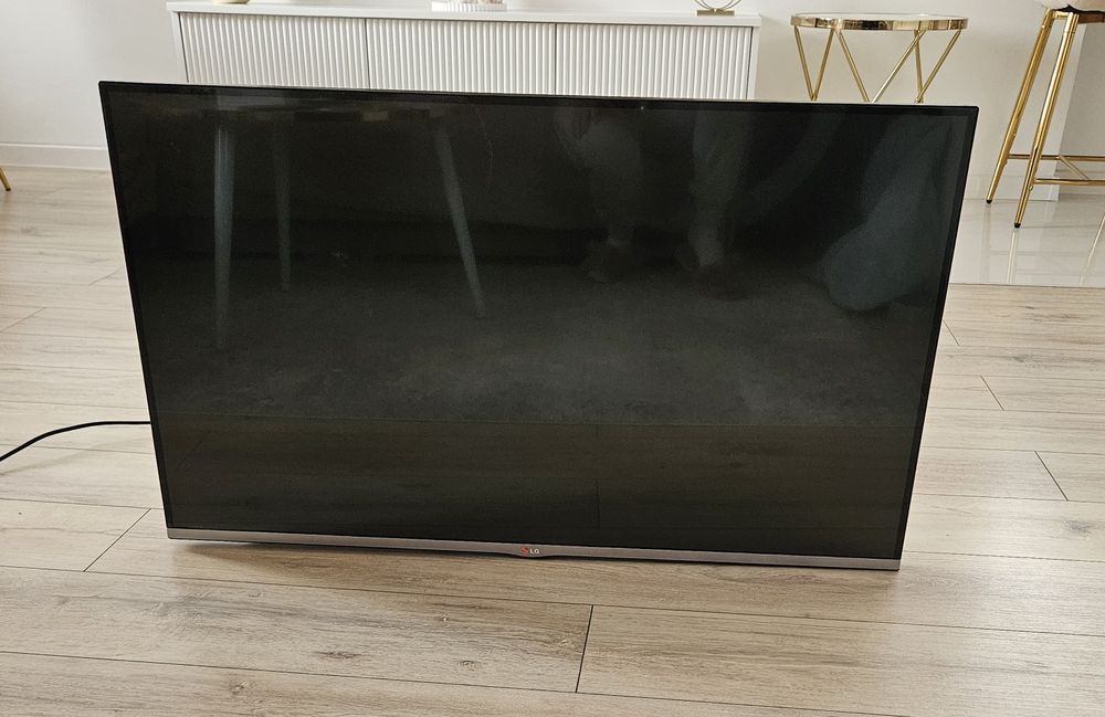 Sprzedam telewizor LG