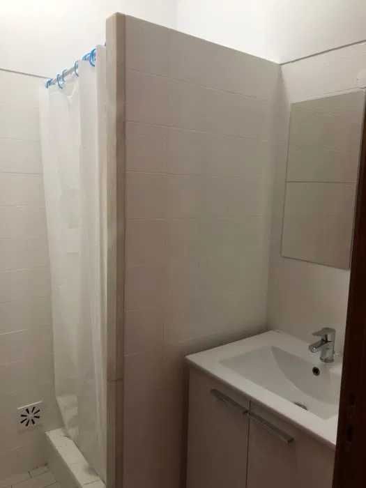 Quarto de casal - Portela de Sacavém sem caução