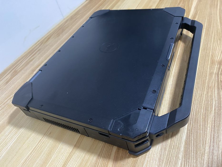 Dell Latitude 5424 Rugged | i5-8350U | RX 540 | 16 gb | SSD 256 | FHD ...