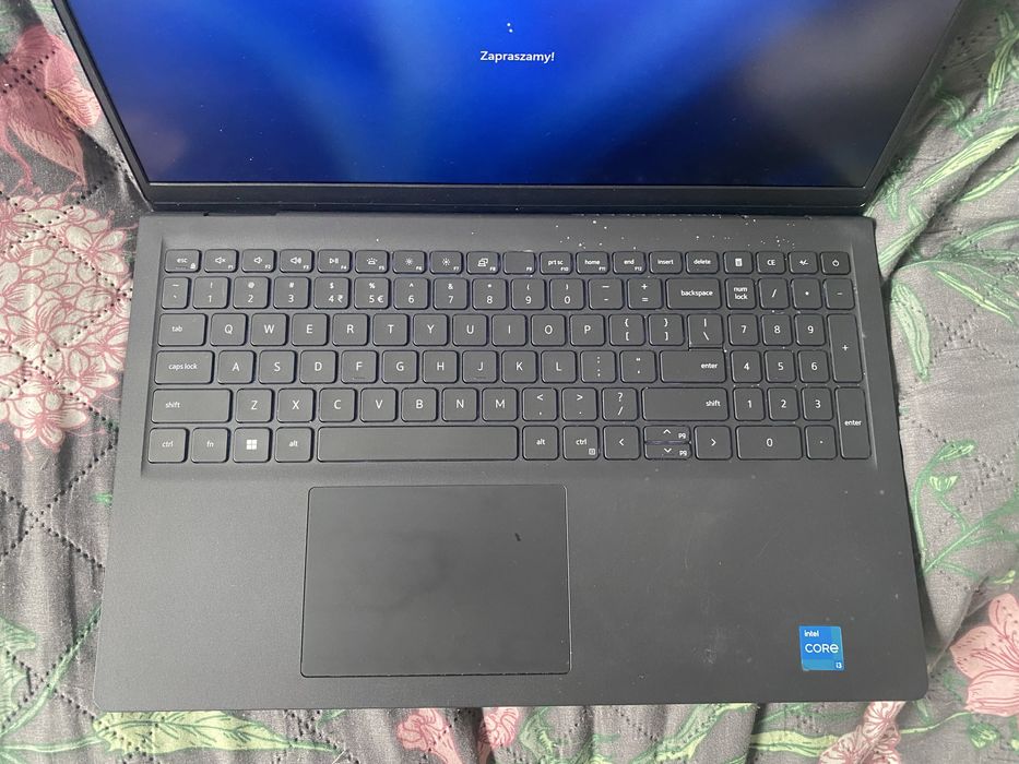 Laptop DELL Vostro 15 3510 super stan