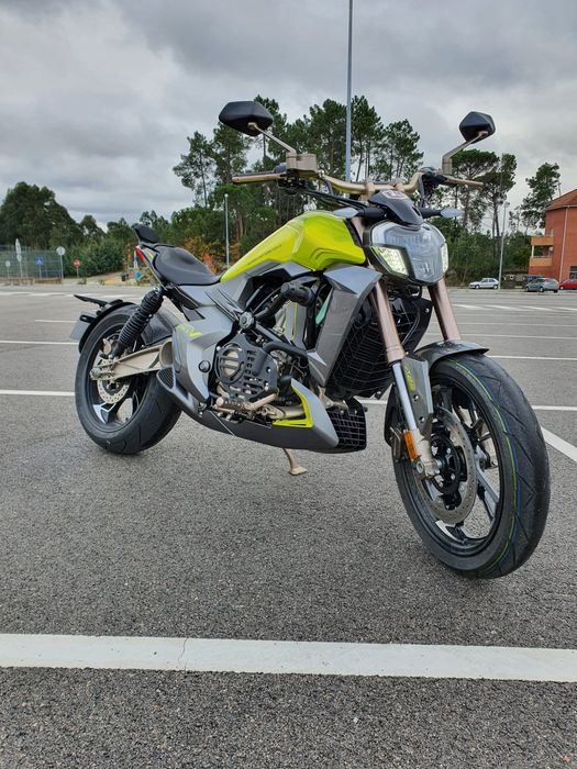 Moto  Zontes 310 V