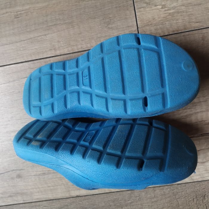 Klapki basenowe rozmiar 31 MARTES