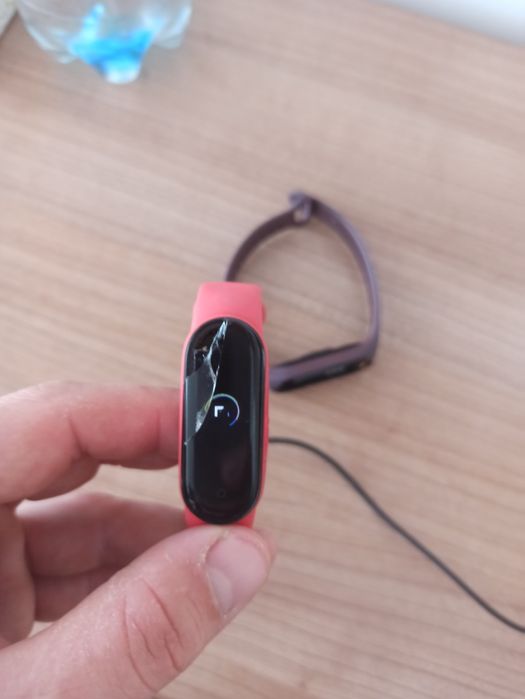 Xiaomi Smart band 5 uszkodzone