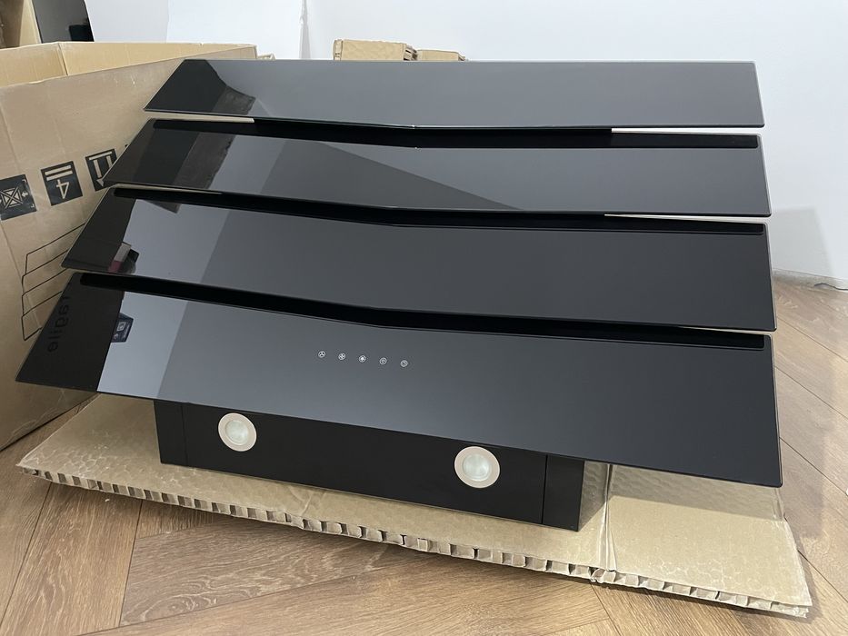 Okap nowy szklany czarny stan idealny