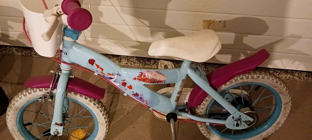 Bicicleta da frozen usada para criança