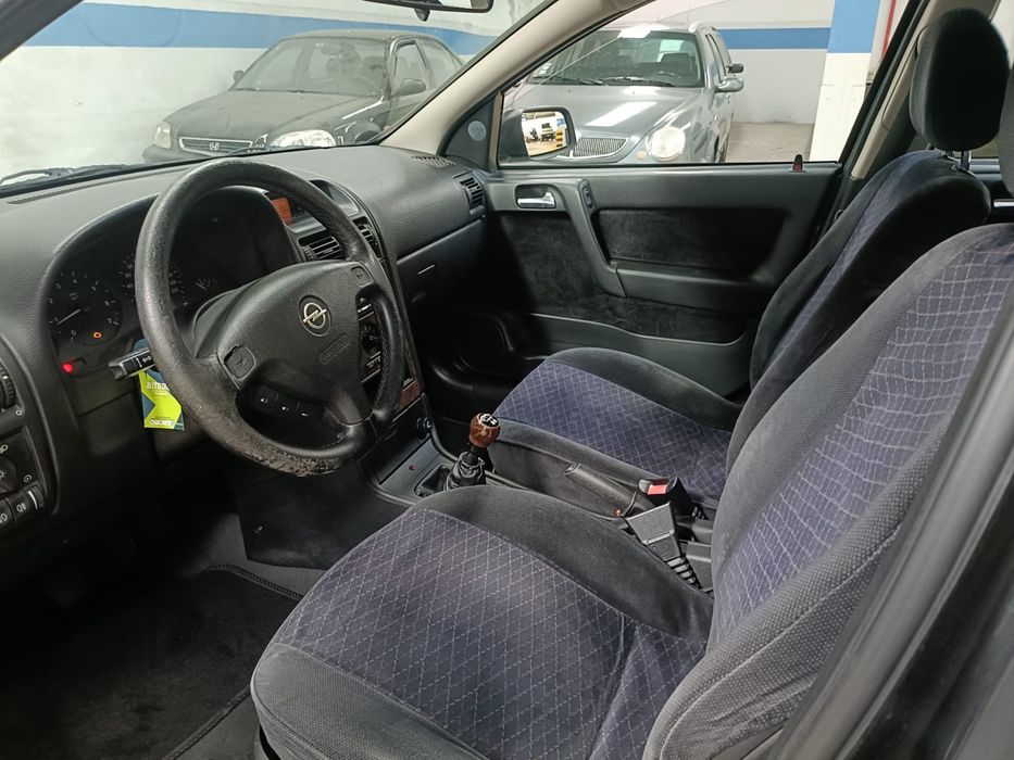 Vendo carrinha opel astra para pecas ou para quem quiser reparar