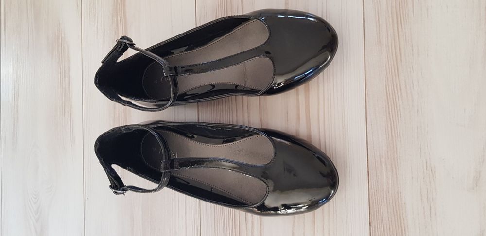 NEXT buty lakierowane rozm 36/37