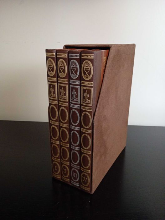 A Vida de Jesus em 4 livros