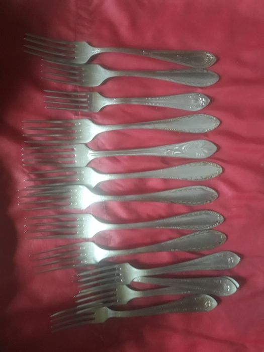 9Столовые приборы СССР