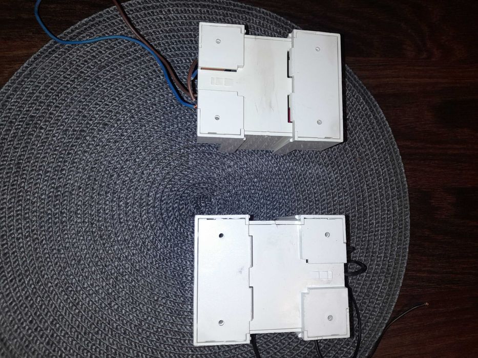 TRANSFORMATORY na szynę 220/16,18/1,2A - para z bezpiecznikiem