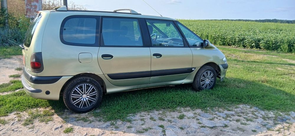 Обмін продам ренно еспейс 2.0газ бензин 2000рв