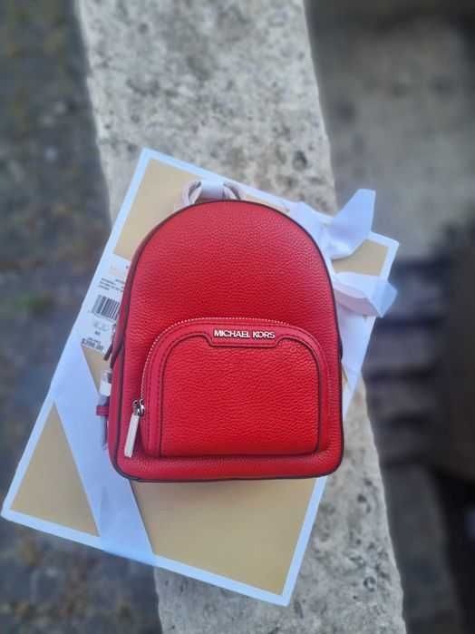 Сумки Michael Kors Mercer Small  Bucket та Jaycee Extra-Small Backpack