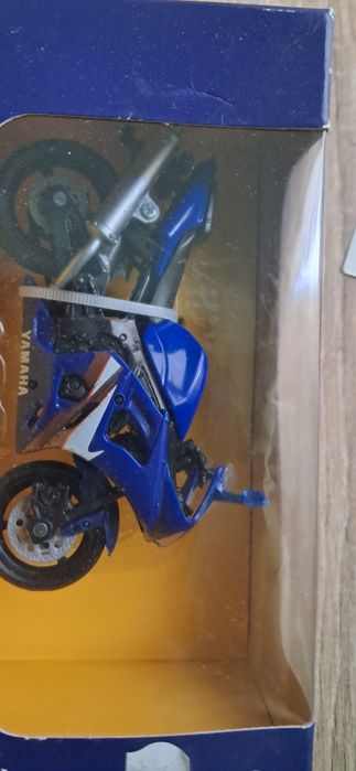 zabawka motor yamaha