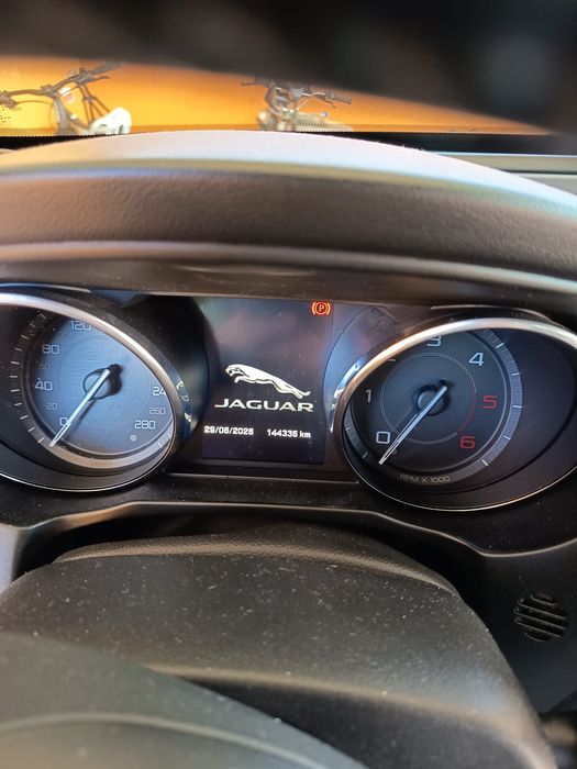 Bmw 730 D e Jaguar XE