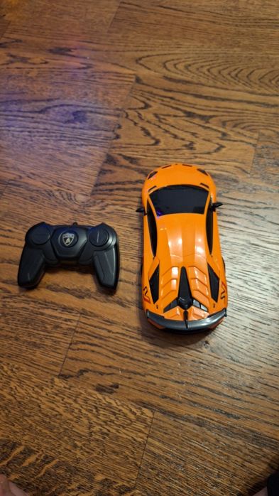 Samochód RC Lamborghini – zdalnie sterowany