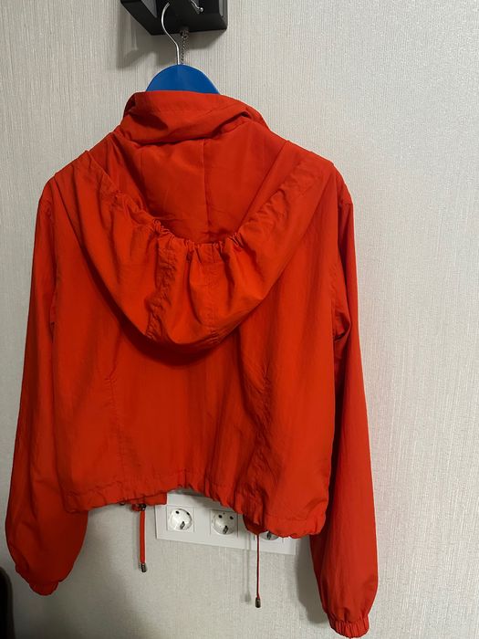 Вітровка на дівчинку розмір XS