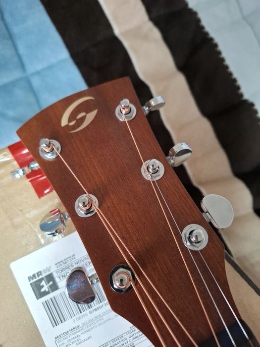 Guitarra Acústica SoundSation Dreadnought