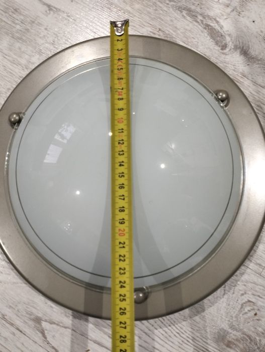 Plafon sufitowy do korytarza