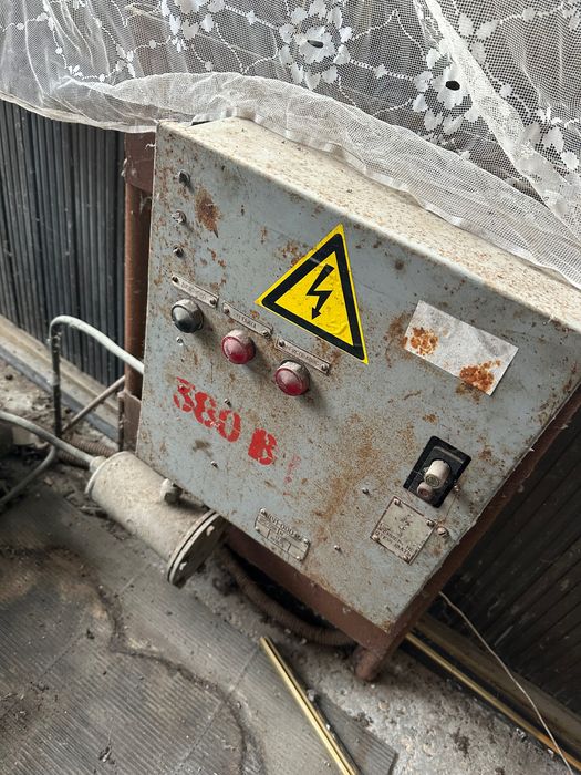 Холодильник промисловий