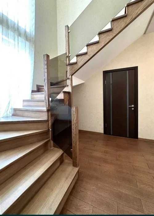 Аренда дом 4к 200м2 6 соток Борислава Брондукова / Науки / Неоплаза