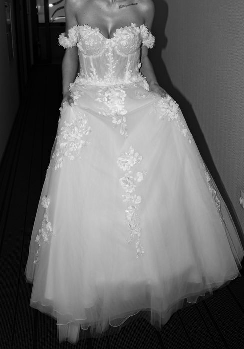 Suknia ślubna litera A