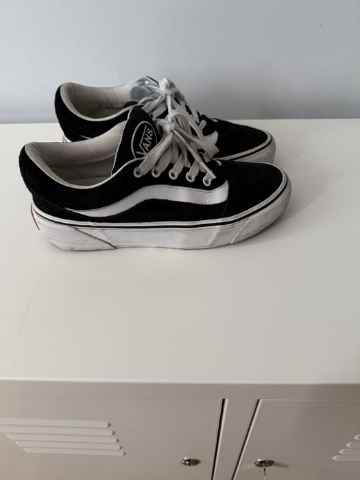 Buty Vans 38 platforma czarno białe