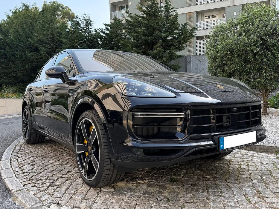 Porsche Cayenne Coupé Turbo S E-Hybrid Tiptronic S