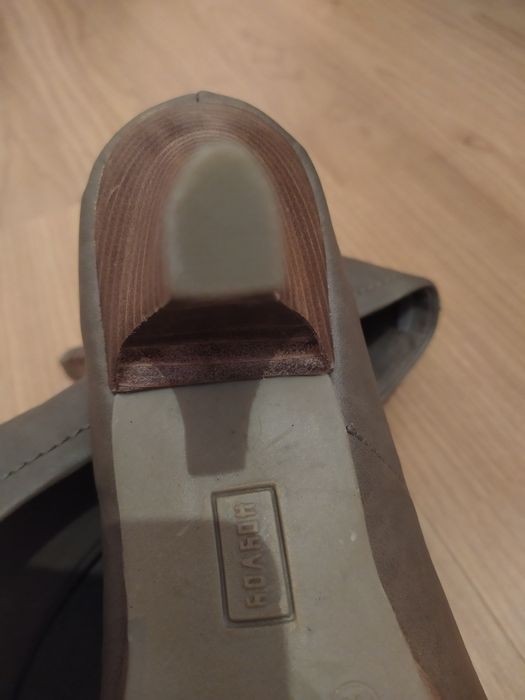 Sapatos senhora beje (novos)