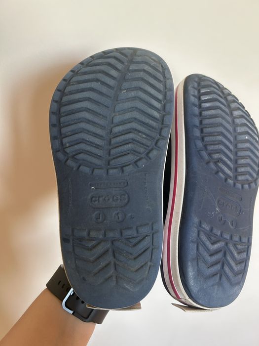 Crocs klapki dziecięce granatowe J1 30/31 lekkie sandały basen