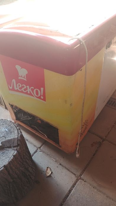 Продам корпус морозильної камери