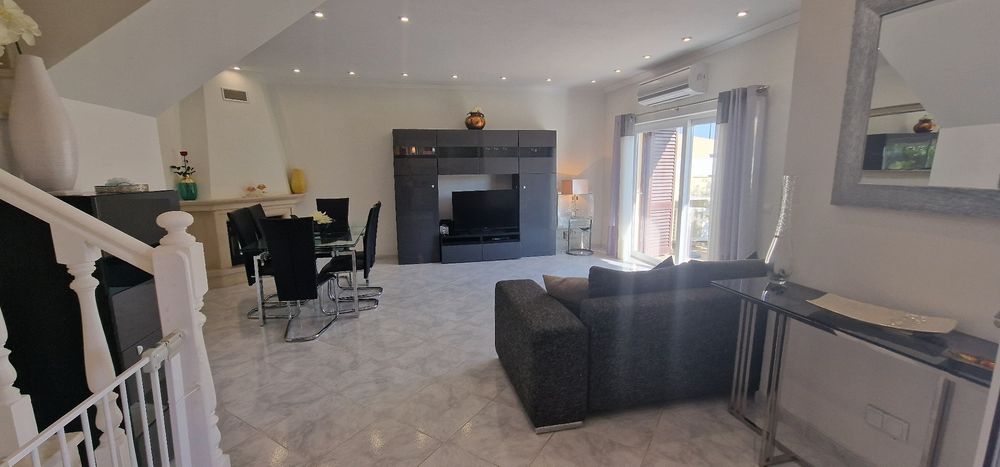 Casa para férias com piscina privada em Albufeira