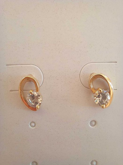 Brinco Ear Mini c/ Zirconia