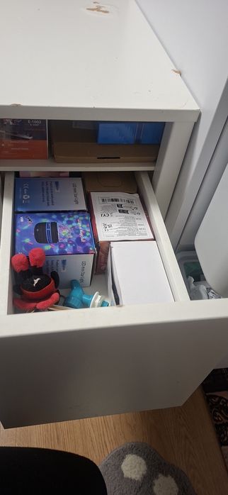 Szafka / stolik z szufladą