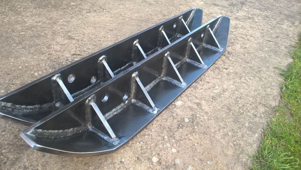 poszerzenia płozy zageszczarka ubijarka płyta ammann wacker bomag