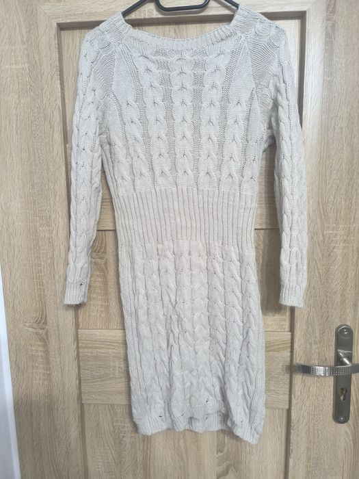 Sukienka sweter na zimę