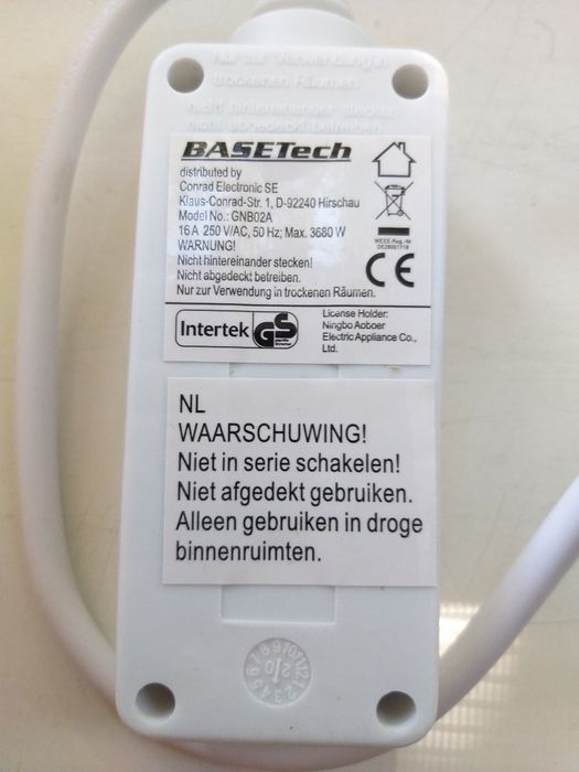 Новый  удлинитель Basetech BT-2108040 на 2е розетки оригинал.