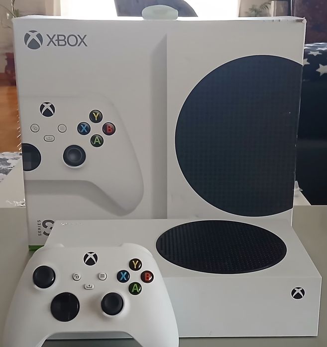 Vendo Xbox series S com caixa ,comando original com garantia.l