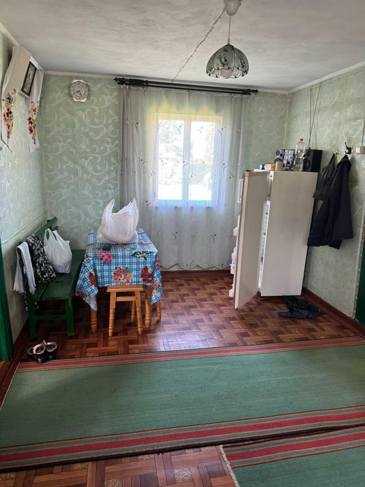 Продам хату в селі Велимче.