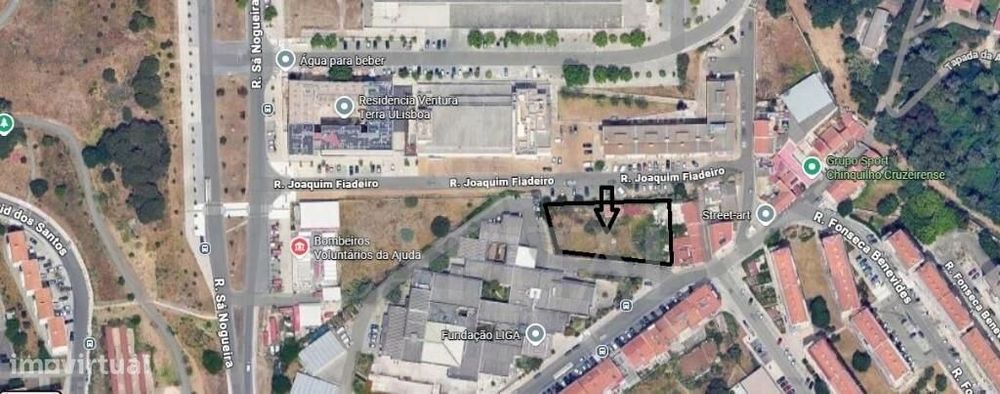 2,000 m² Plot in Ajuda with High Construction Potential.