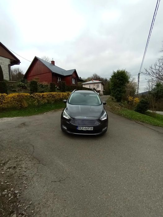 Ford Grand C-MAX